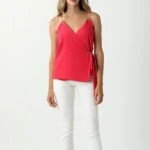 ASKILI KUŞ GÖZÜLÜ BLUZ - KIRMIZI