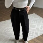 ARKA KAPAK CEP KEMERLİ KUMAŞ PANTOLON - SİYAH