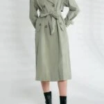 ASTARI DESENLİ KRUVAZE MAXİ BOY SIRT KAPAKLI VİSKON TRENÇ - MİNT YEŞİLİ