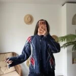 BAKLAVA DESEN DİK YAKA SAÇAKLI HIRKA - İNDİGO