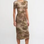 BATİK DESEN KISA KOL LAZER KESİM İNCE DOKUMA ELBİSE - HAKİ