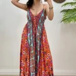 BEL BÜZGÜ ARKA ÖN V RENKLİ ASKILI ELBİSE - PEMBE