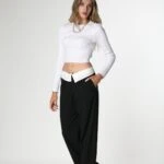 BEL DEKOLTE KUŞAKLI TRİKO - BEYAZ