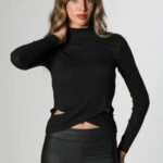 BEL DETAYLI YARIM BALIKÇI BLUZ - SİYAH