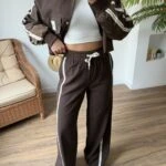 BEL LASTİK CEPLİ YAZI ŞERİT BOL PAÇA VİSKON LİKRALI PANTOLON - KAHVE