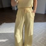 BEL LASTİKLİ CEPLİ VİSKON SATEN PANTOLON - SARI