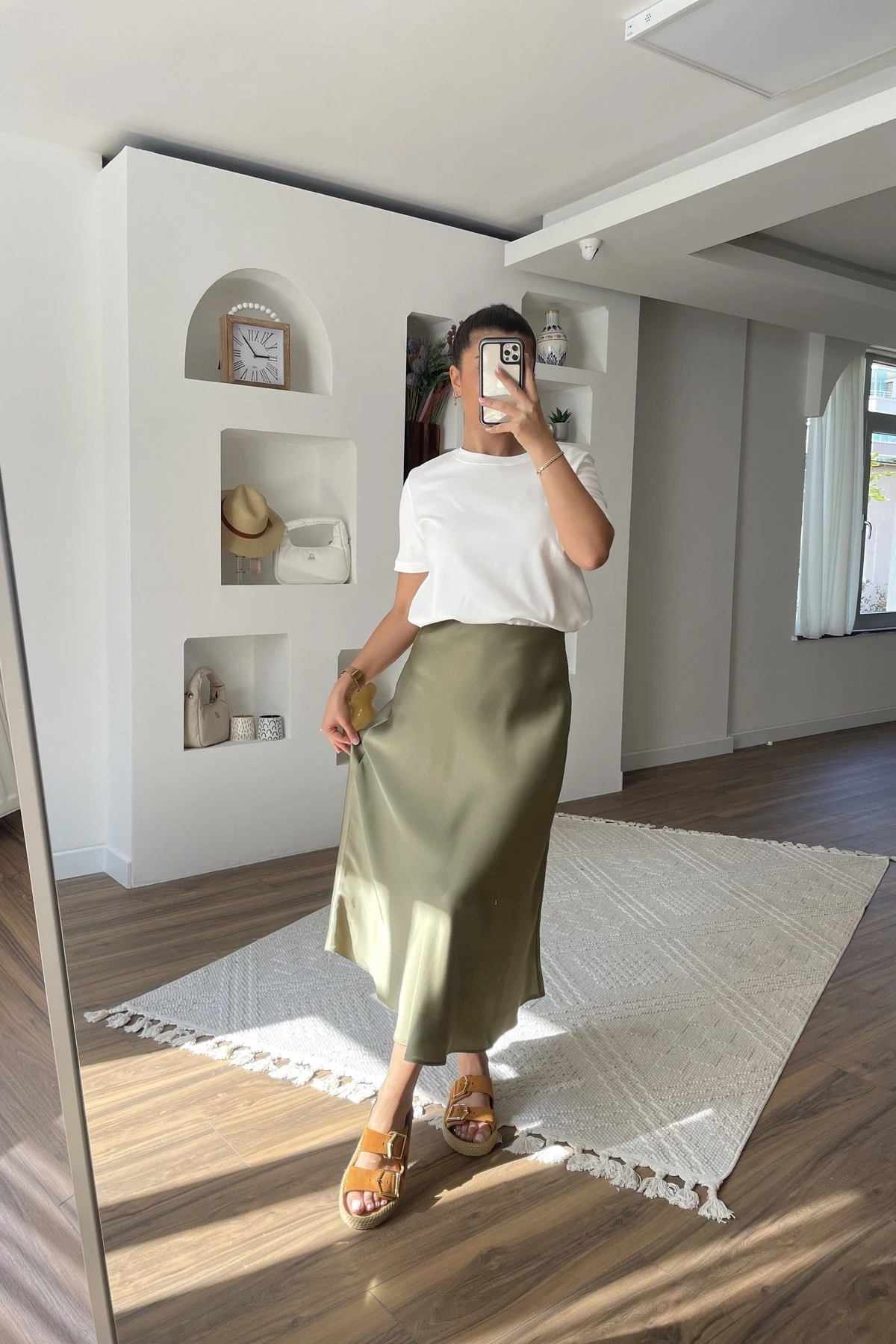 BEL LASTİKLİ SATEN ETEK - HAKİ - Görsel 1