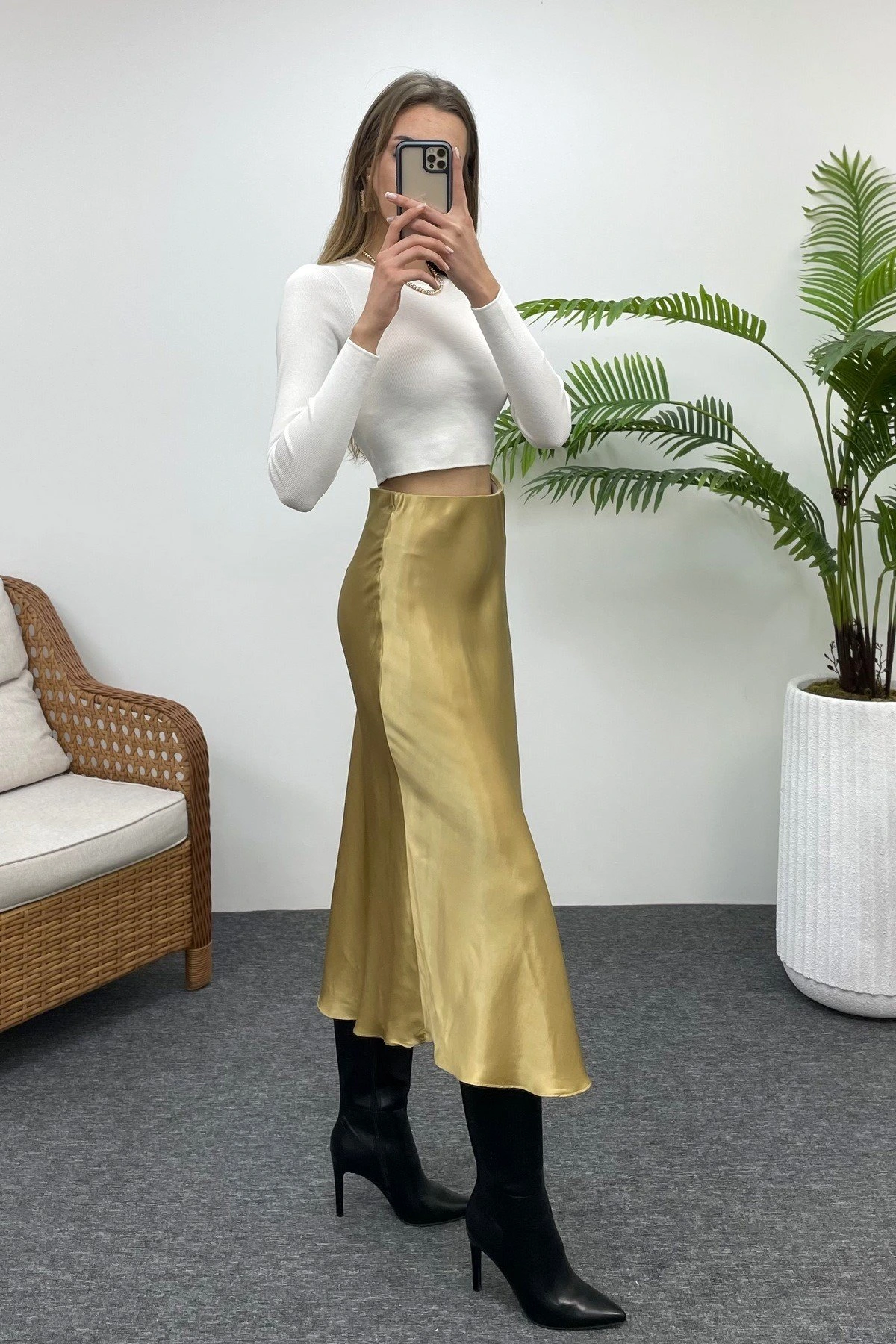 BEL LASTİKLİ SATEN ETEK - GOLD - Görsel 1