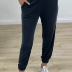 BİLEK LASTİKLİ MODAL PANTOLON - SİYAH