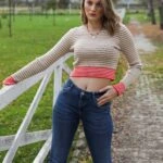 BİSİKLET YAKA ÇİZGİLİ KAZAK - KOYU BEJ