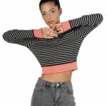 BİSİKLET YAKA  ÇİZGİLİ KISA KAZAK - SİYAH