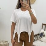 BİSİKLET YAKA ETEĞİ GEÇMELİ TİŞÖRT - BEYAZ