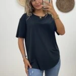 BİSİKLET YAKA ETEĞİ VEREV LAZER KESİM TİŞÖRT - SİYAH