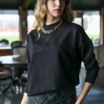 BİSİKLET YAKA KUŞ NAKIŞLI SWEAT - SİYAH