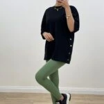 BİSİKLET YAKA TEK YAN DÜĞMELİ TİŞÖRT - SİYAH