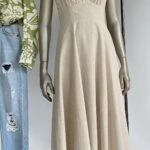 BONCUK DETAY ASKILI ELBİSE - KREM