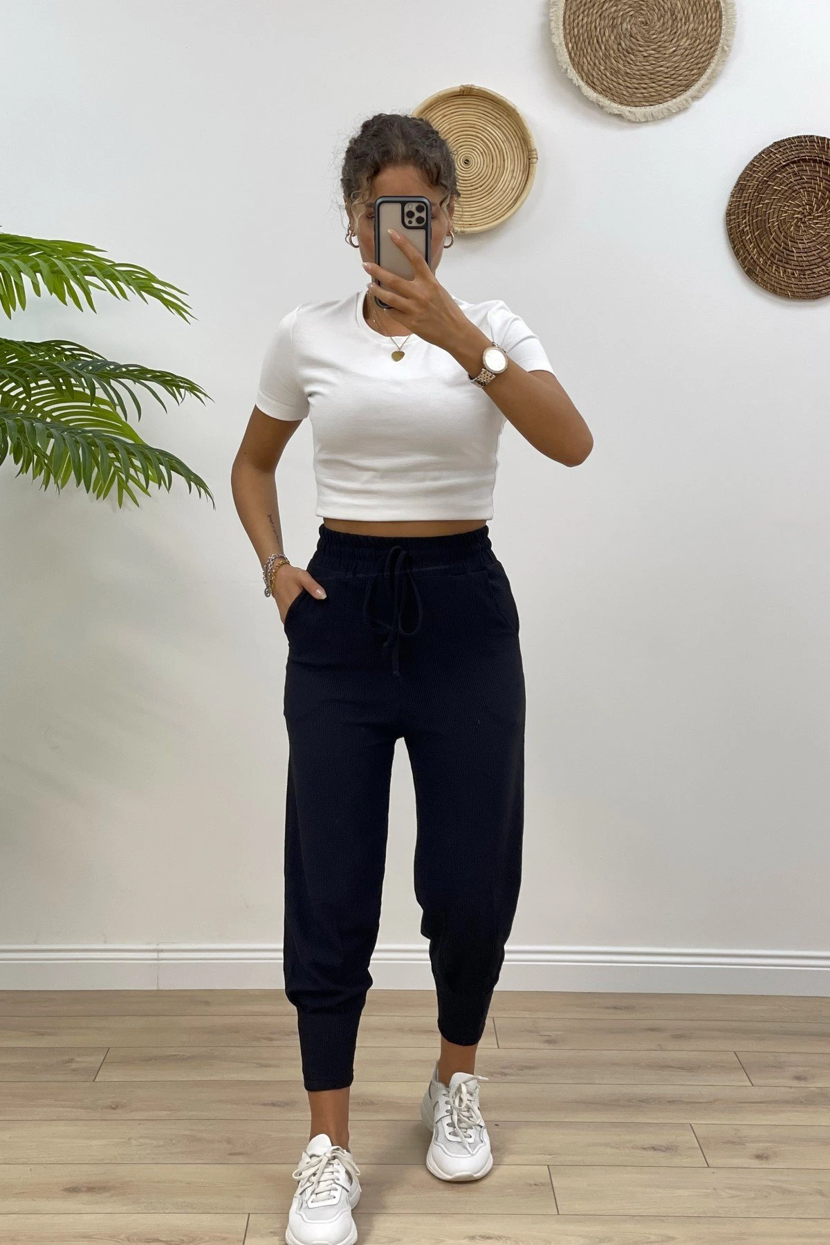 BÜRÜMCÜK BİLEK DİKİŞLİ RAHAT PANTOLON - SİYAH - Görsel 1