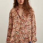 ÇİÇEK DESEN SATEN GÖMLEK - BEJ DESENLİ