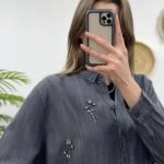 ÇİÇEK DESEN TAŞLI LİYOSEL GÖMLEK - SİYAH