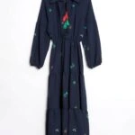 ÇİÇEK NAKIŞ İŞLEME PÜSKÜLLÜ UZUN ELBİSE - LACİVERT