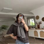 ÇİZGİLİ OMUZ ATKILI KISA KOL SALAŞ TİŞÖRT - KAHVE