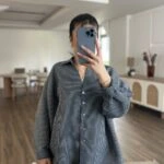 ÇİZGİLİ V YAKA SALAŞ MODAL GÖMLEK - LACİVERT