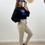 DALGA BASKI CROP SWEAT - SİYAH