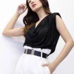 DEGAJE YAKA VATKALI BLUZ - SİYAH