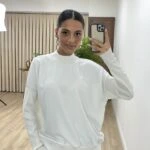 DİK YAKA ARKA VE KOL TRİKO DOKUMA BLUZ - EKRU