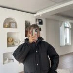 DİK YAKA BEL VE KOL BÜZGÜ  MONT - SİYAH