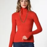 DİK YAKA PARMAK DETAY FİTİLLİ TRİKO - KIRMIZI