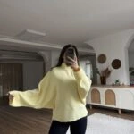 DİK YAKA YARASA KOL YÜN KARIŞIM KAZAK - SARI