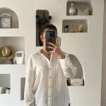 DOKU ÇİZGİ V YAKA PAMUK GÖMLEK - BEYAZ