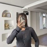 DÜĞME DETAY POLO YAKA FİTİLLİ HIRKA - GRİ