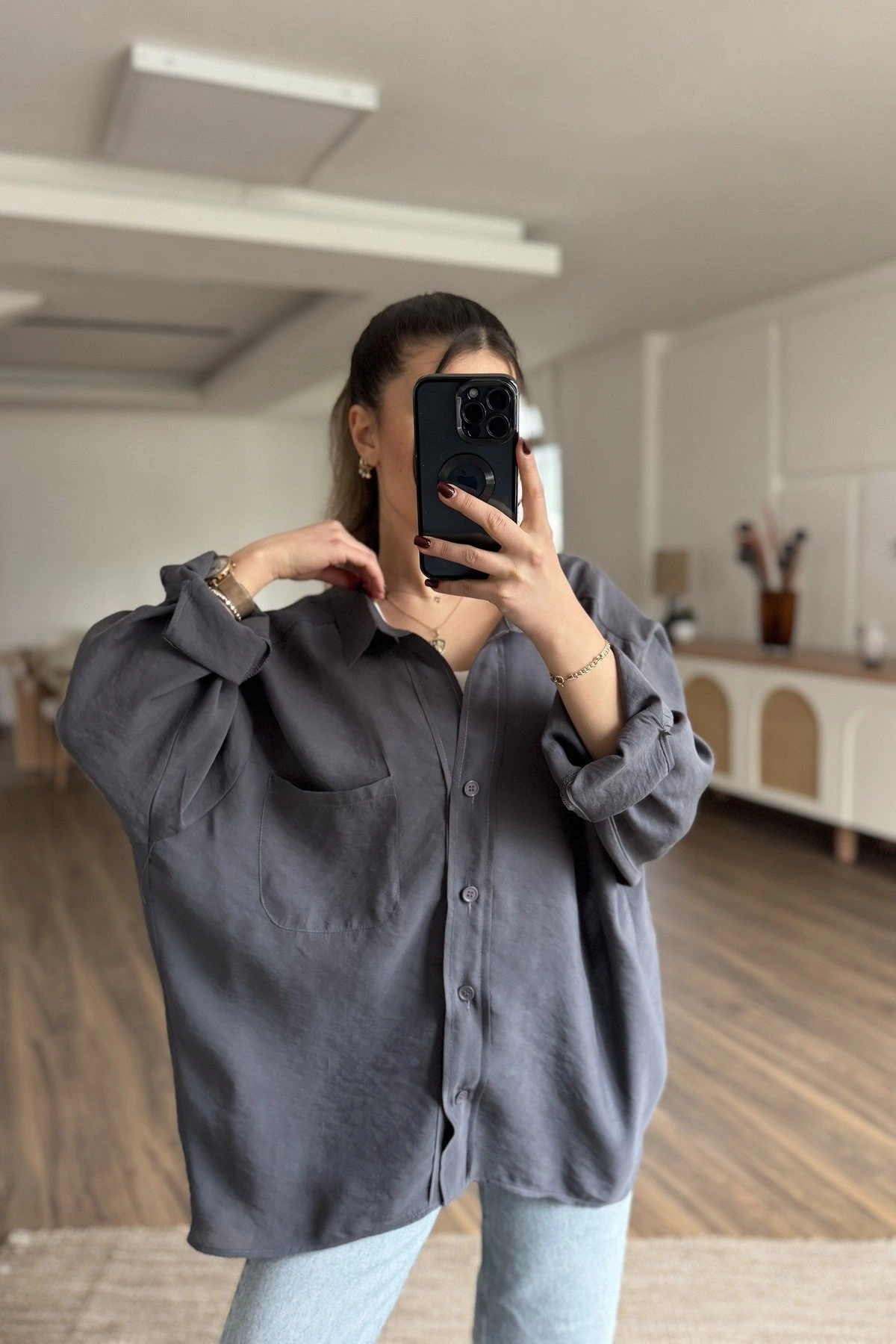 DÜŞÜK OMUZ ARKA A PİLE TEK CEP MODAL SALAŞ GÖMLEK - ANTRASİT - Görsel 1