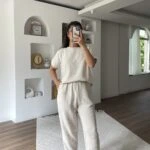 DÜŞÜK OMUZ BLUZ CEPLİ PANTOLON PAMUK KETEN TAKIM - NATUREL