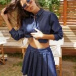 ETEĞİ KESİK PLİSE MİNİ JEAN ETEK - MAVİ