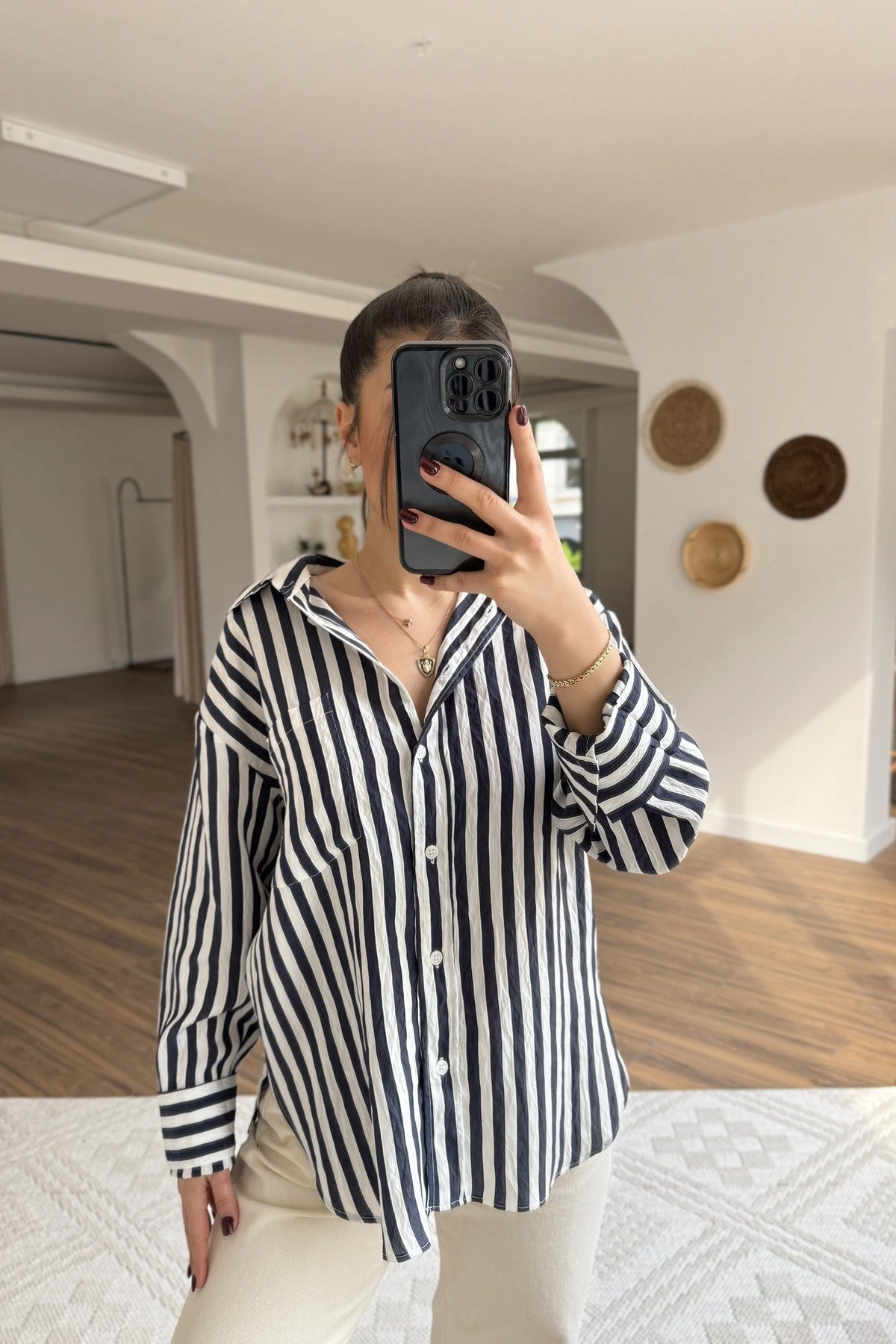 ETEĞİ OVAL DOKU ŞERİT VİSKON OVERSİZE GÖMLEK - LACİVERT - Görsel 1