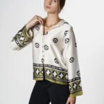 ETEK VE KOL UCU DESENLİ GENİŞ KOL SATEN GÖMLEK - EKRU