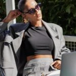 GOLD DÜĞME OVERSİZE CEKET MİNİ ETEK TAKIM - GRİ