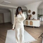 GÜL DÜĞME BİSİKLET YAKA HIRKA TRİKO PANTOLON TAKIM - TAŞ