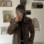 İÇ DIŞ DERİ DETAY CEPLİ FERMUARLI LEOPAR PELUŞ MONT - CAMEL