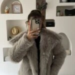 İÇ SATEN ASTARLI ÇITÇITLI GENİŞ YAKA CEPLİ KÜRK MONT - GRİ