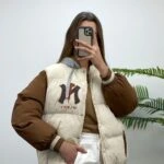 KAPÜŞONLU NAKIŞ DETAY ŞİŞME MONT - KAHVE