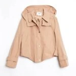 KAPÜŞONU ÇIKARILABİLİR ÖN OVAL SIRT KAPAKLI VİSKON KISA TRENÇ - A.CAMEL