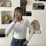 KAYIK YAKA ASİMETRİK YAN BÜZGÜ BLUZ - BEYAZ