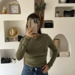 KAYIK YAKA ASİMETRİK YAN BÜZGÜ BLUZ - HAKİ