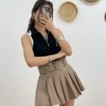KEMERLİ PLİSE ASTARI ŞORTLU ETEK - BEJ