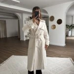 KOL UCU DANTEL DETAY KRUVAZE UZUN VİSKON TRENÇ - TAŞ