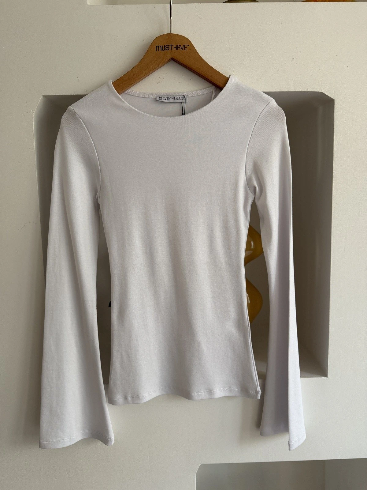 KOL VOLANLI GÖĞSÜ ÇİFT KAT MODAL PAMUK BLUZ - BEYAZ - Görsel 1